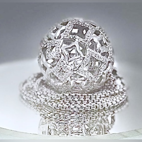 David Yurman Diamond Quatrefoil Ball Pendant Necklace - Picture 6 of 13